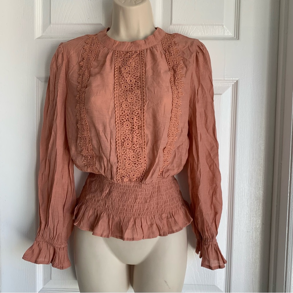 Long Sleeve Victorian Style Crochet Design Top